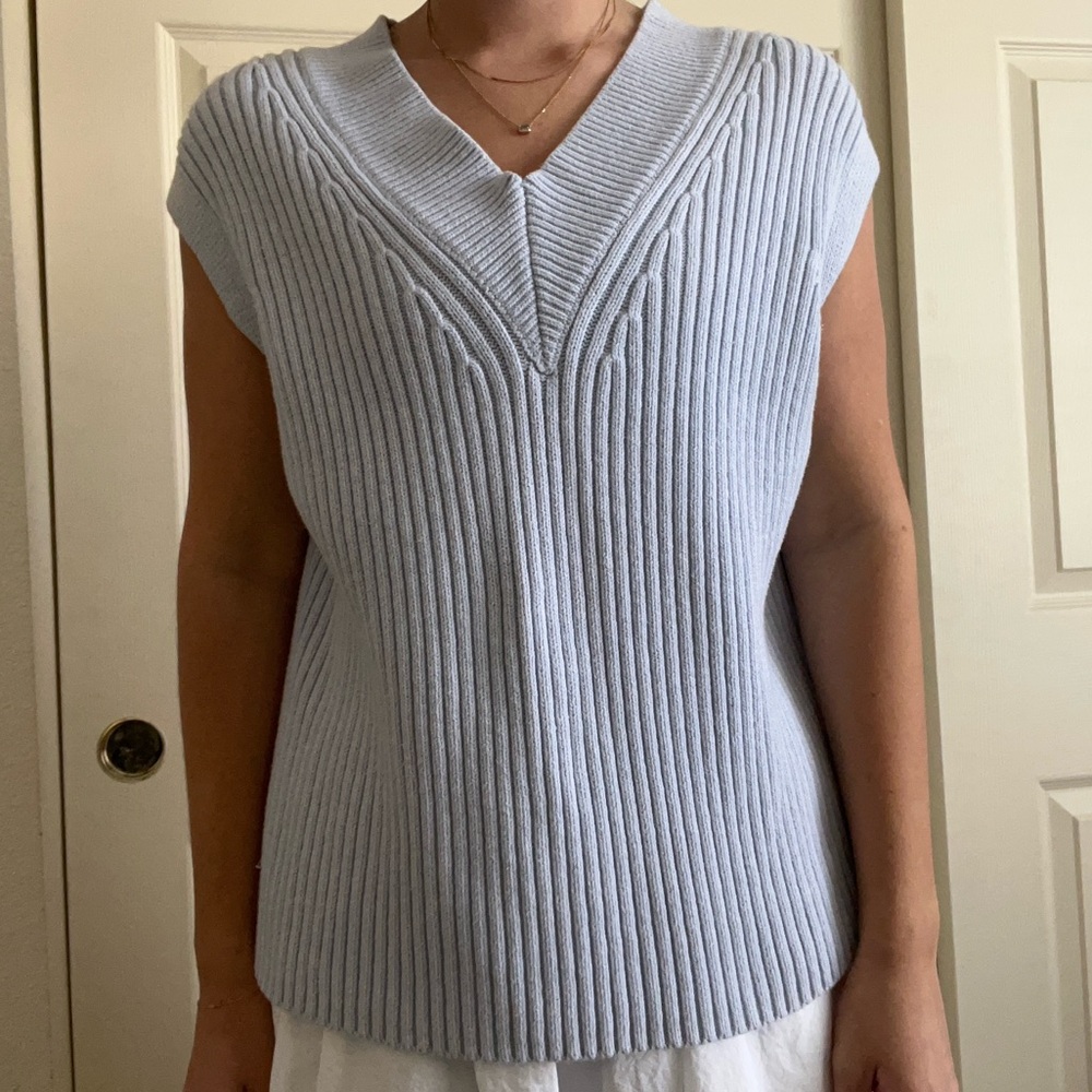 Oversized Ribbed Sweater Vest